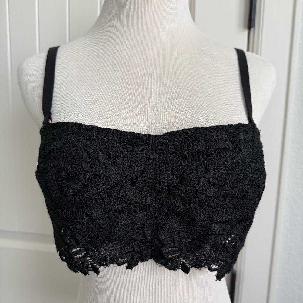 Aerie Bandeau Bra size Medium